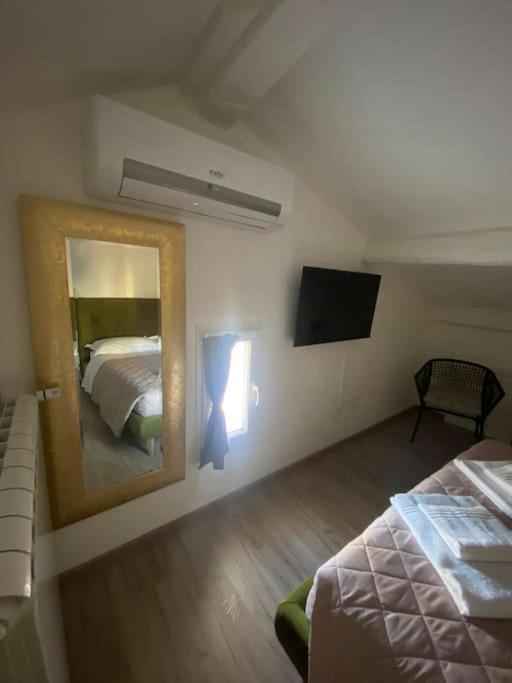 Micheli Apartment Firenze Esterno foto